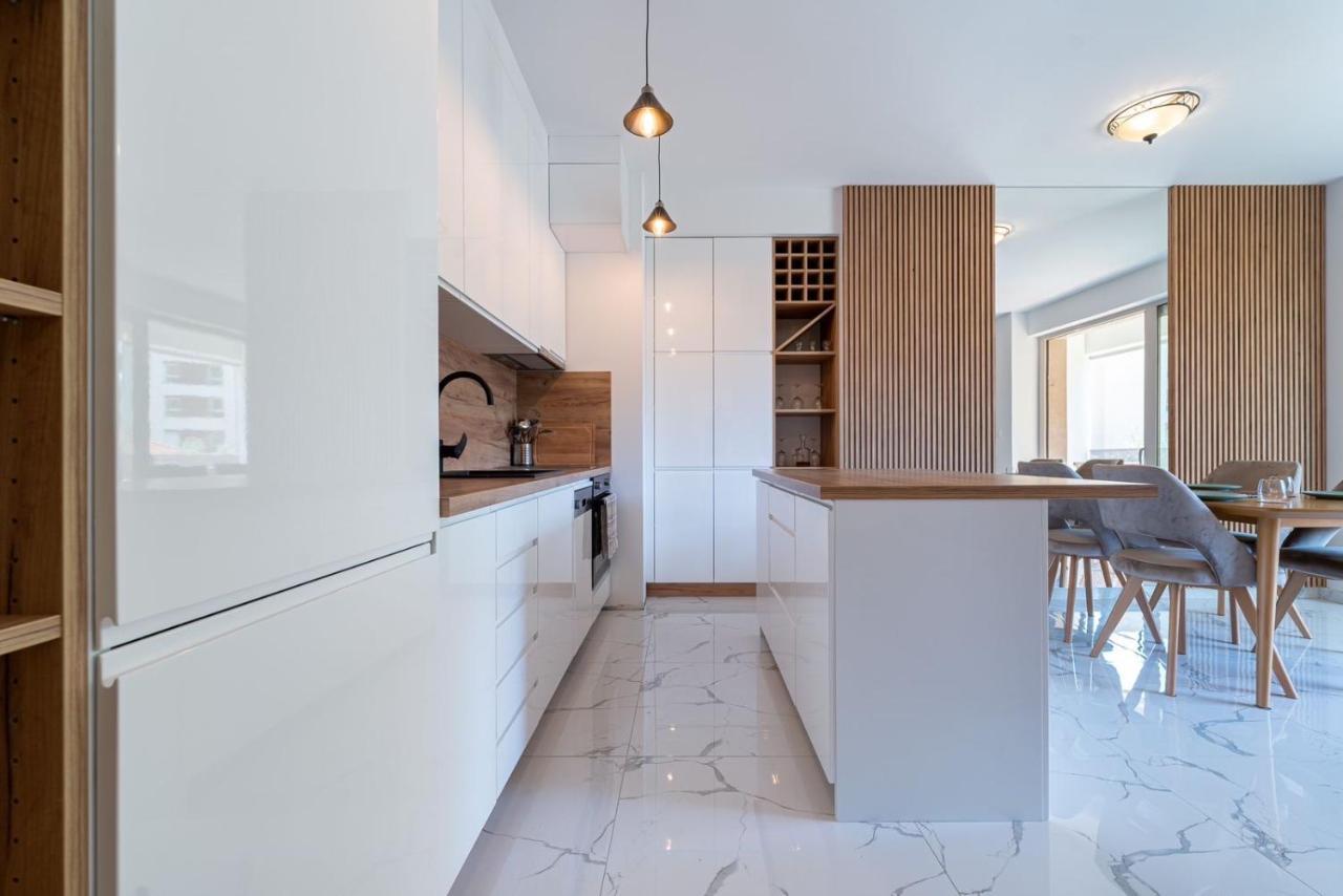 Aura Tower Apartments By Gaby Rafajlovići Buitenkant foto