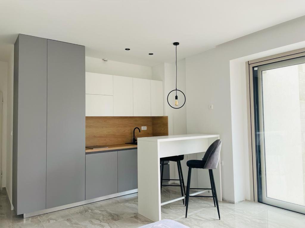 Aura Tower Apartments By Gaby Rafajlovići Buitenkant foto